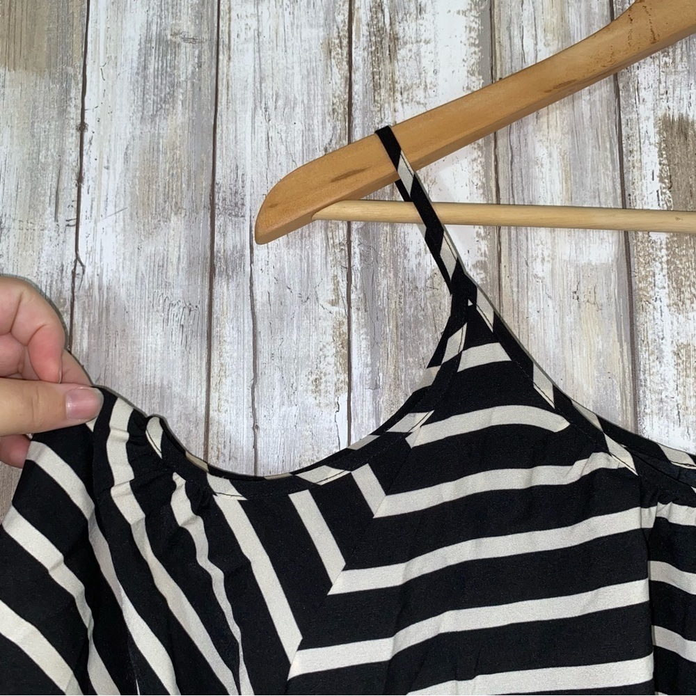 NWY French Connection Open Shoulder Striped Blouse - Picture 2 of 5